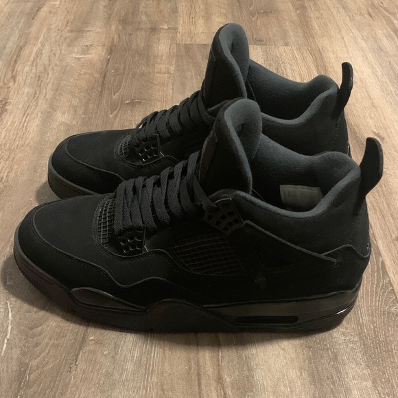 Black Cat 2020 Jordan 4 Size 10.5 - Picture 2 of 7
